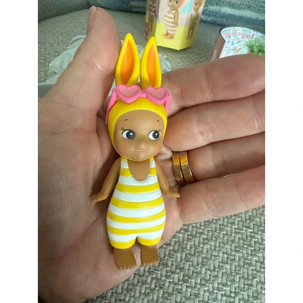 Sonny Angel Summer Vacation Bunny Rabbit